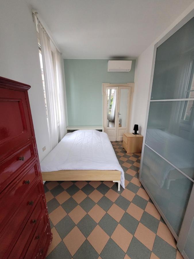 מילאנו Trilocale In Villa Signorile מראה חיצוני תמונה